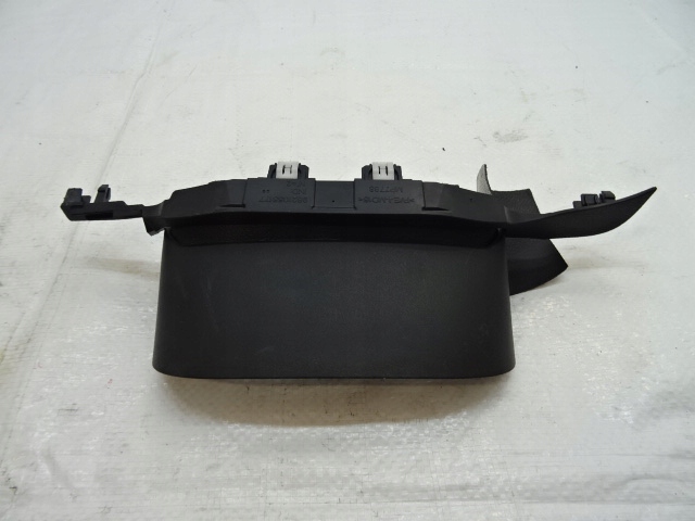 фото №1, Opel combo e защита заглушка руля 9821055177