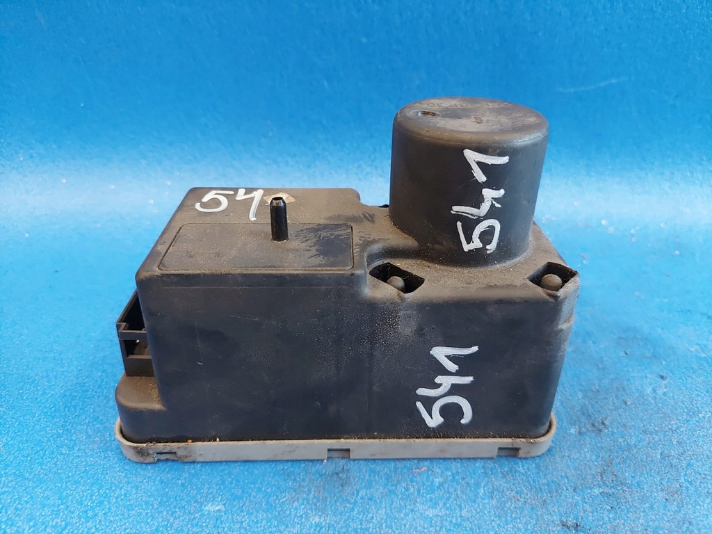 фото №1, Golf 3 1h0962257 помпа центрального замка