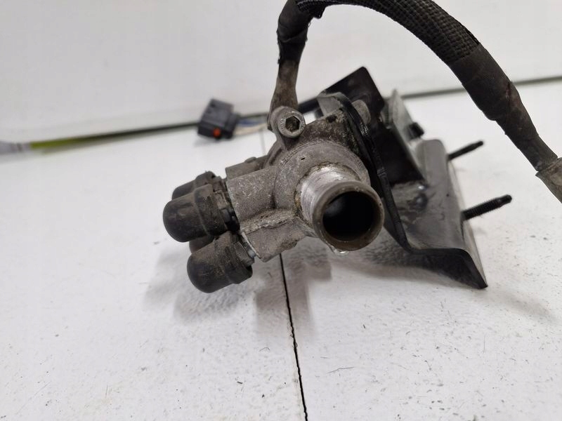 фото №7, Renault master 3 iii movano ii b 2.3 dci нагрівач wody рідина 110018072r