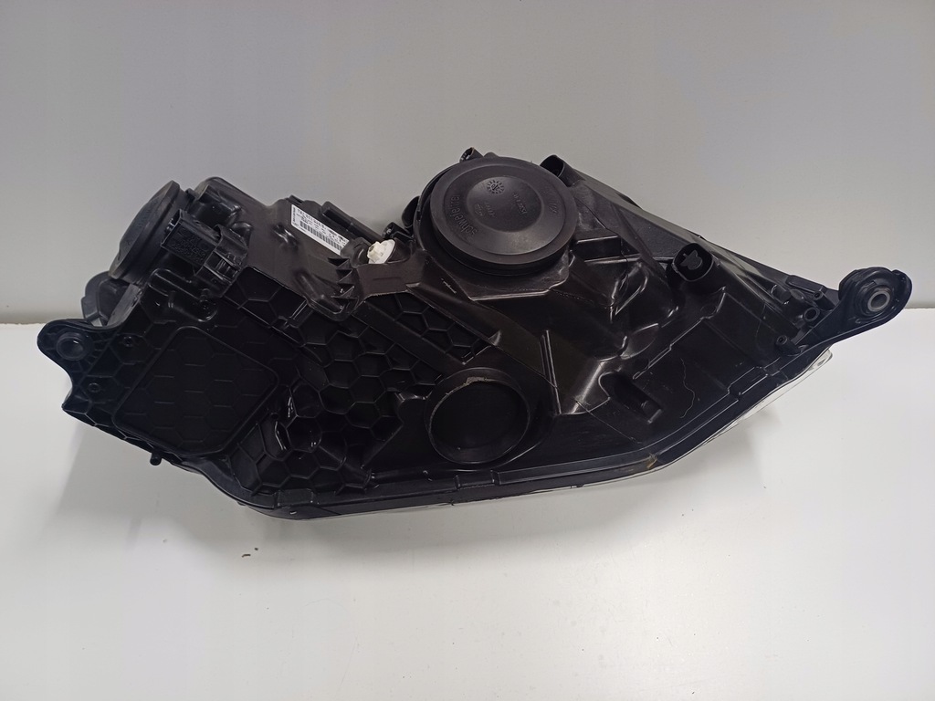 фото №13, Лампа левый перед skoda fabia iii led 14- europa