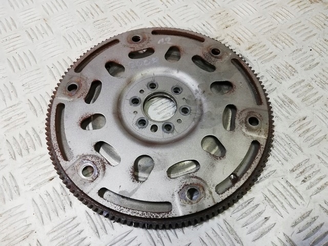 фото №1, Колесо маховик peugeot 2008 1.2 thp 9811911580