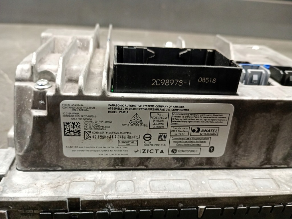 фото №14, 2017dj4369 дисплей vp4 uconnect dodge durango 2016-