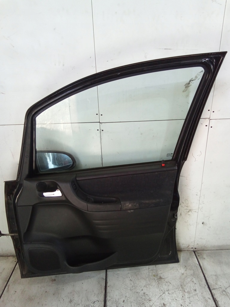 фото №11, J15 дверь правый перед opel zafira a z20r