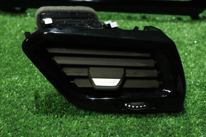 фото №8, Накладки декоративні dekor панелі ґрати piano bmw g29 z4