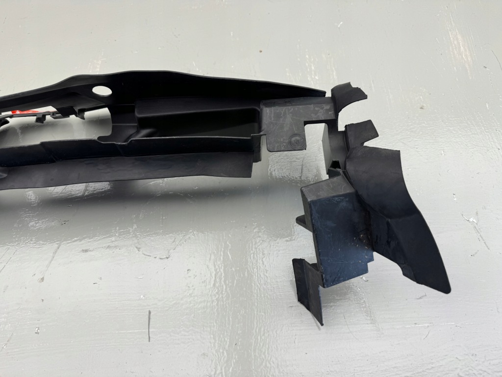 Купити Mercedes a-klasa w169 04-12r кермо  повітря ремінь верхній a1698170220