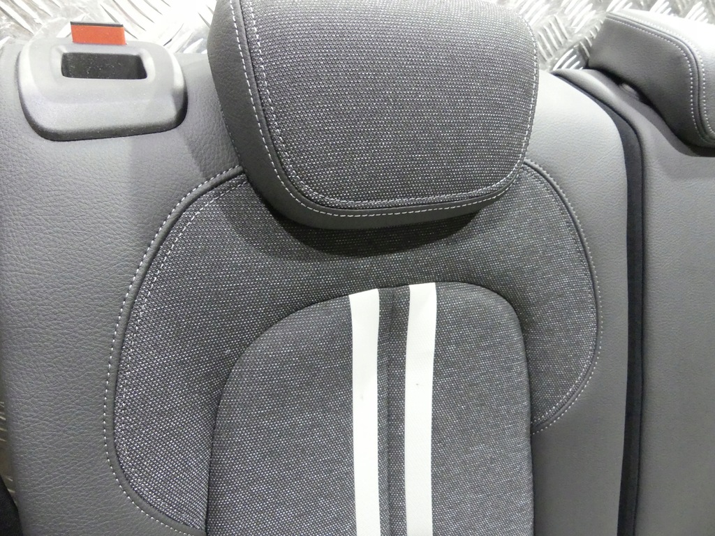 фото №16, Bmw 1 f40 rhd sport оббивка сидіння заднє сидіння тунель обшивки sensatec антрацит