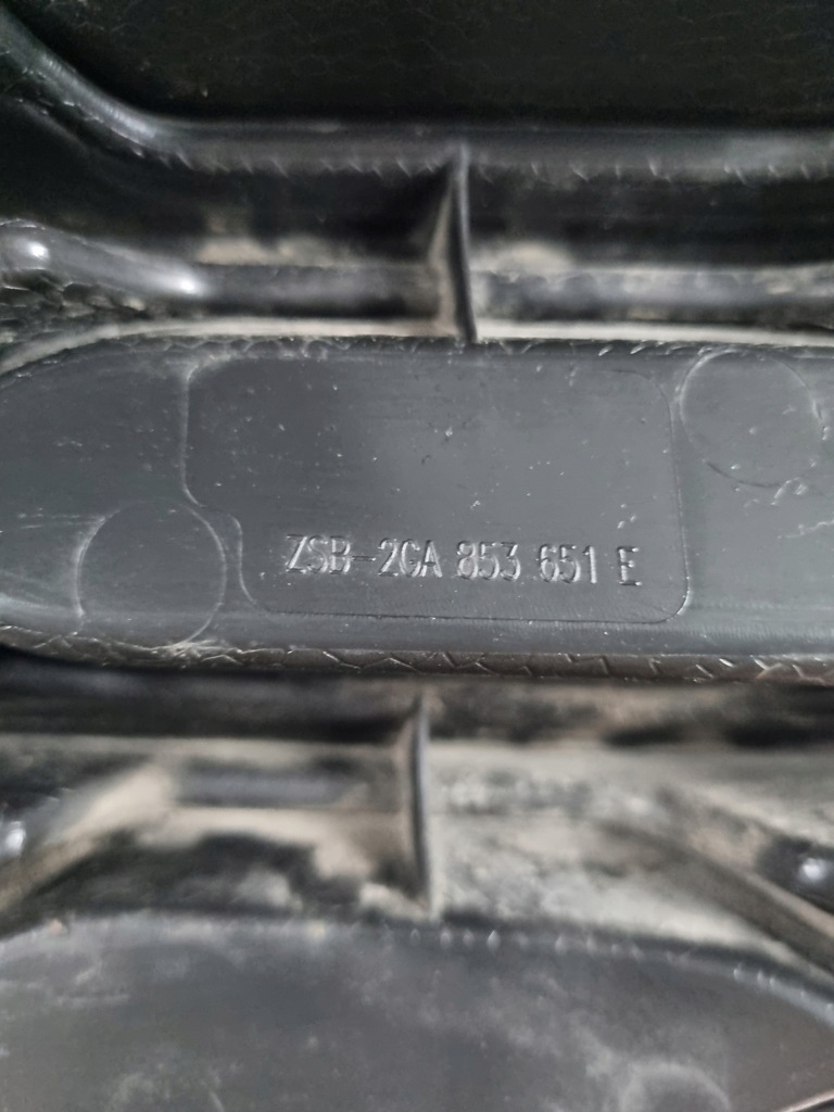 фото №8, Volkswagen оригінальний номер 2ga853651e roc решітка радіатора решітка радіатора