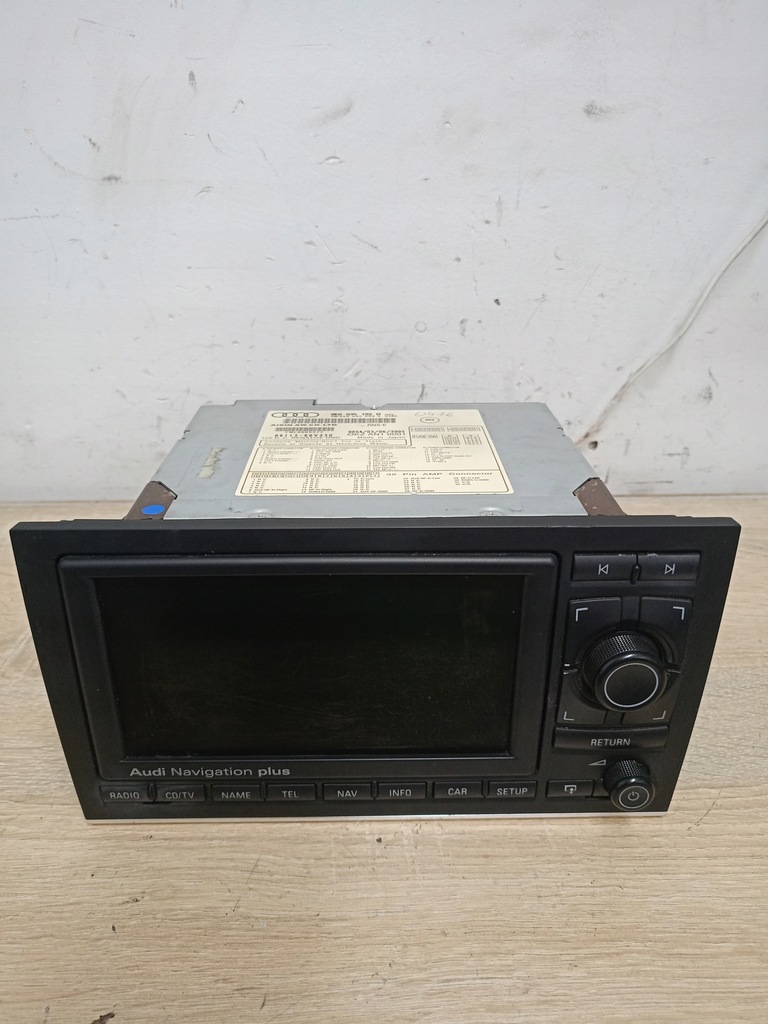 фото №1, Audi a4 b7 8e 8e2 b6 радио навигация 8e0035192d