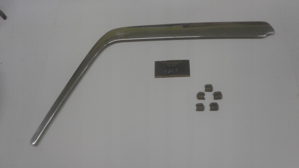 фото №1, Молдинг бампера левый перед w 124