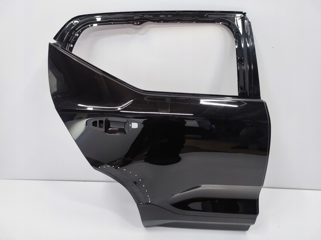 фото №1, Дверь задняя задние правое volvo xc40 17 -