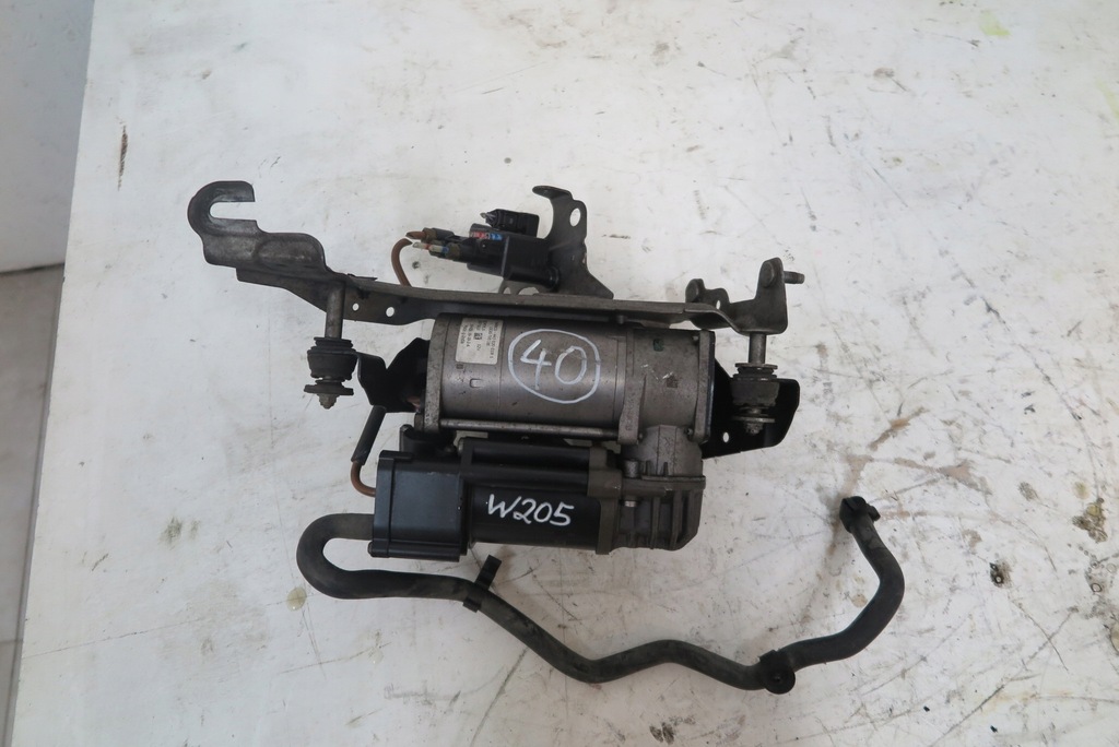 фото №1, Mercedes e klasa w213 компрессор насос подвеска