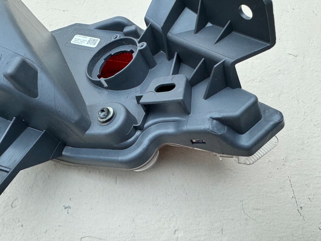 фото №10, Toyota rav4 iv 4 15-18r противотуманная фара лампа противотуманная правая 8145742060