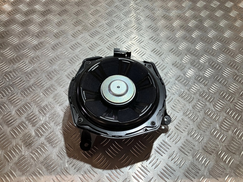 фото №1, Динамік сабвуфер mercedes eqb x243 300 4matic