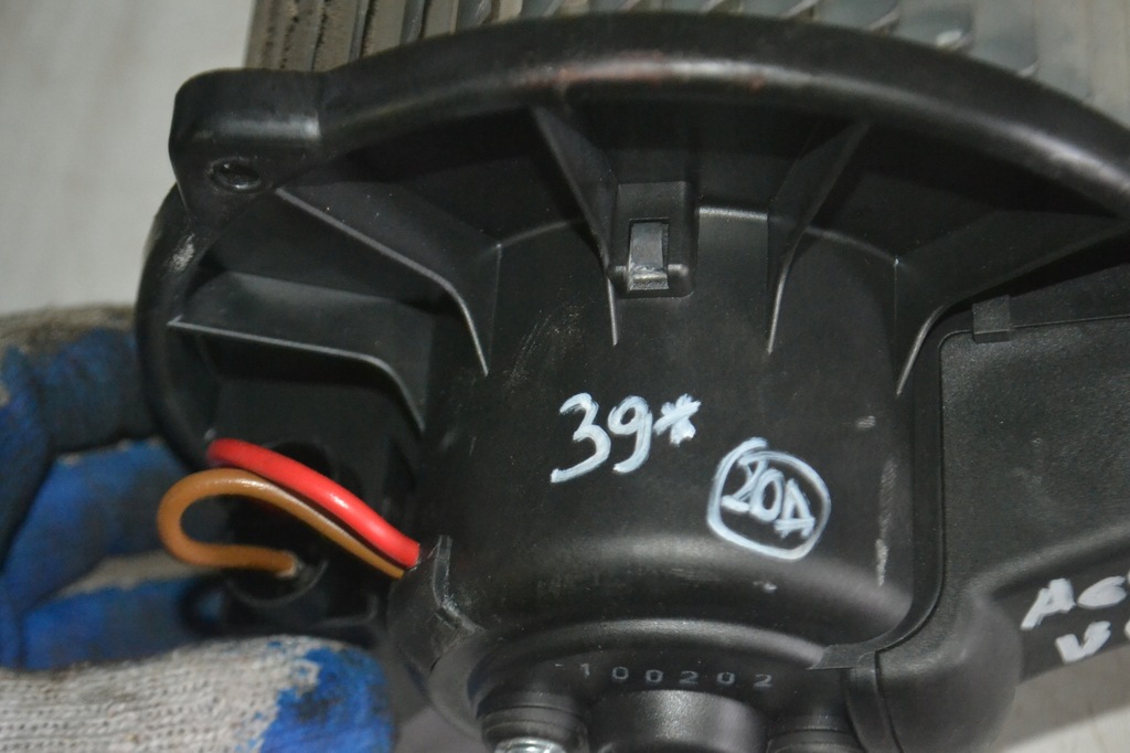 фото №4, Вентилятор воздуходувка audi a6 c5 4b1820021