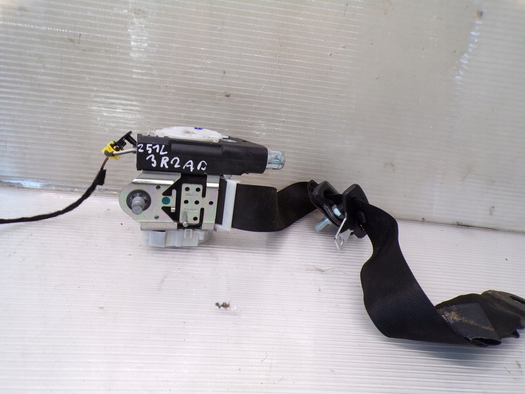 фото №1, Pas безопасности левый задняя mercedes w251 3 ряд