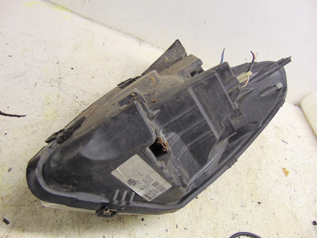 фото №10, Лампа ліва перед передня dacia sandero 1 i 2008r- europa