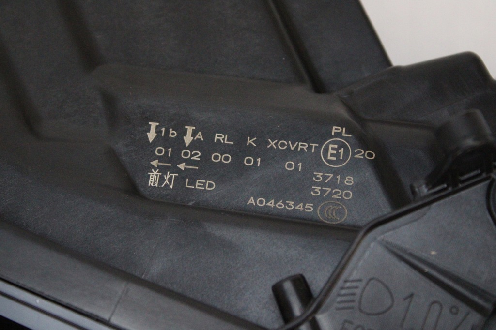 фото №10, Nowa org лампа full led правый перед audi a8 d4 4h0941774b