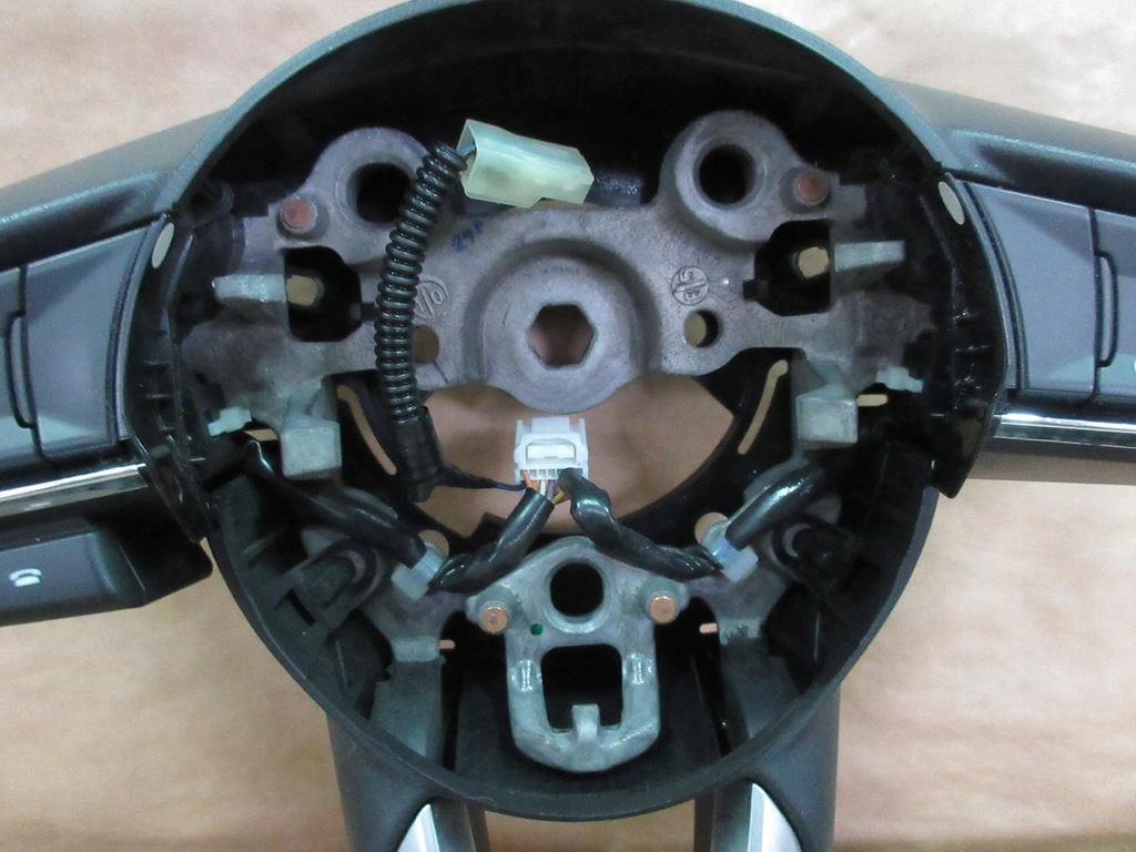 фото №6, Mazda cx-5 2.5b 17- воздуховод