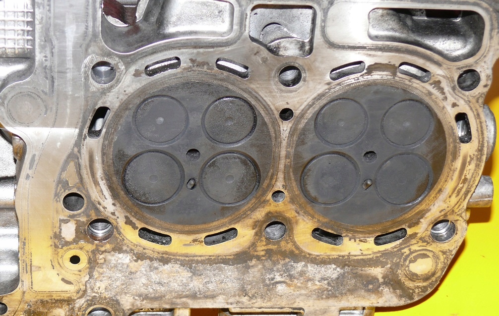 фото №9, Головка двигателя левая subaru impreza iii 3 xv 2.0d 150km ee20z 07-11