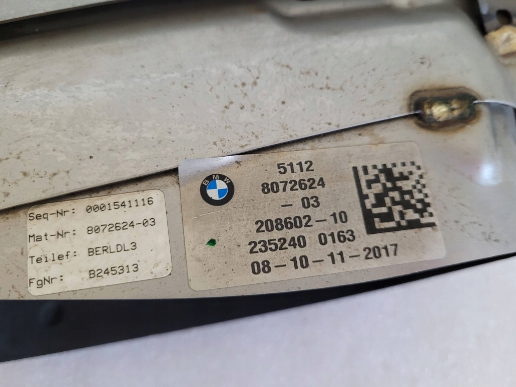 Bmw 7 g11 g12 m760ix наконечник вихлоп права 8072624 вихлоп Оригінал