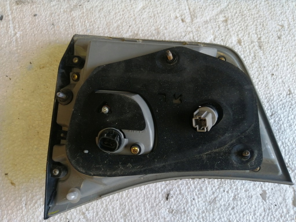 фото №4, Лампа крышки левая lexus rx350