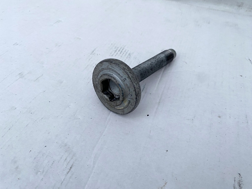 фото №1, Sprinter 910 18- болт полуось передний привод