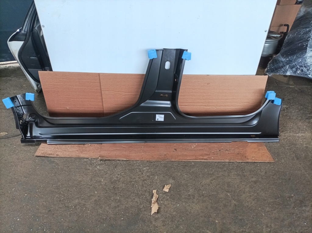 фото №8, Renault clio iv порог обшивка правая сторона новый oryg