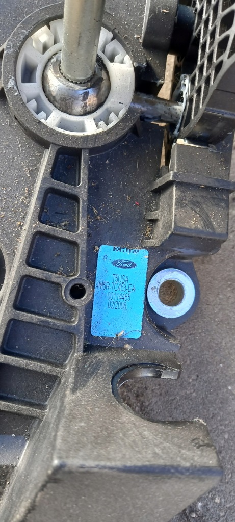 фото №2, Домкрат перемикання передач ford focus 1.8tdci 06r