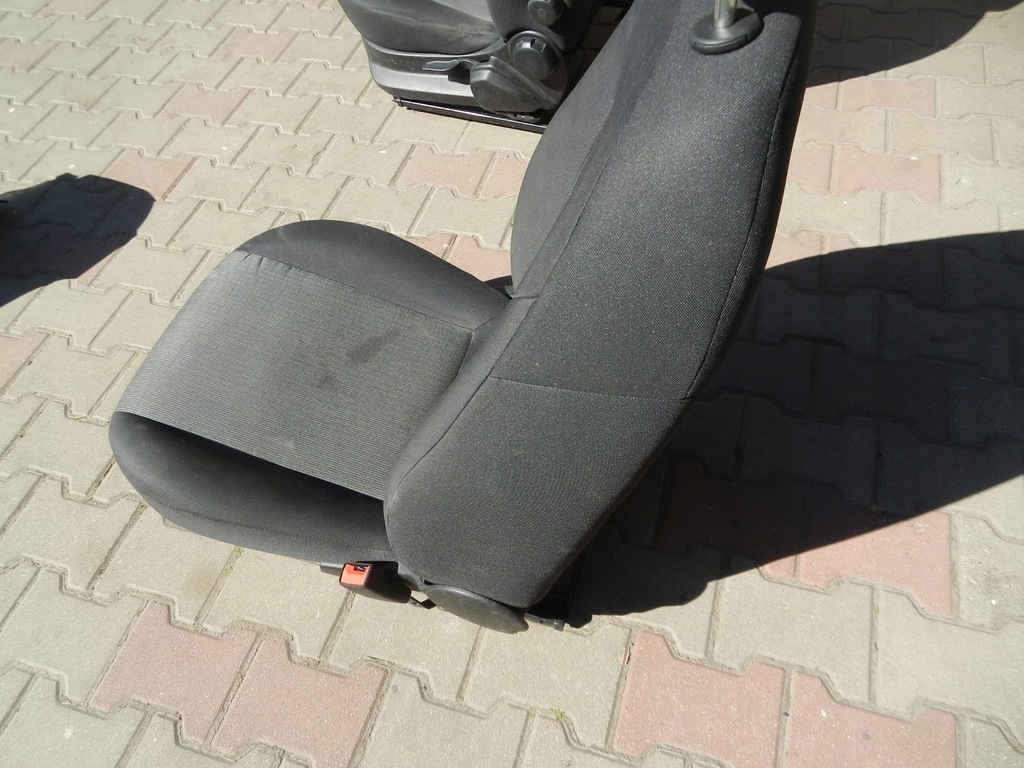 фото №15, Сиденье водителя + пассажира fiat doblo ii lift