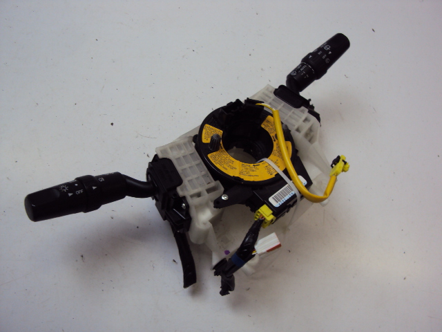 фото №1, Перемикач комбінований mazda 5 2.0 d 05-