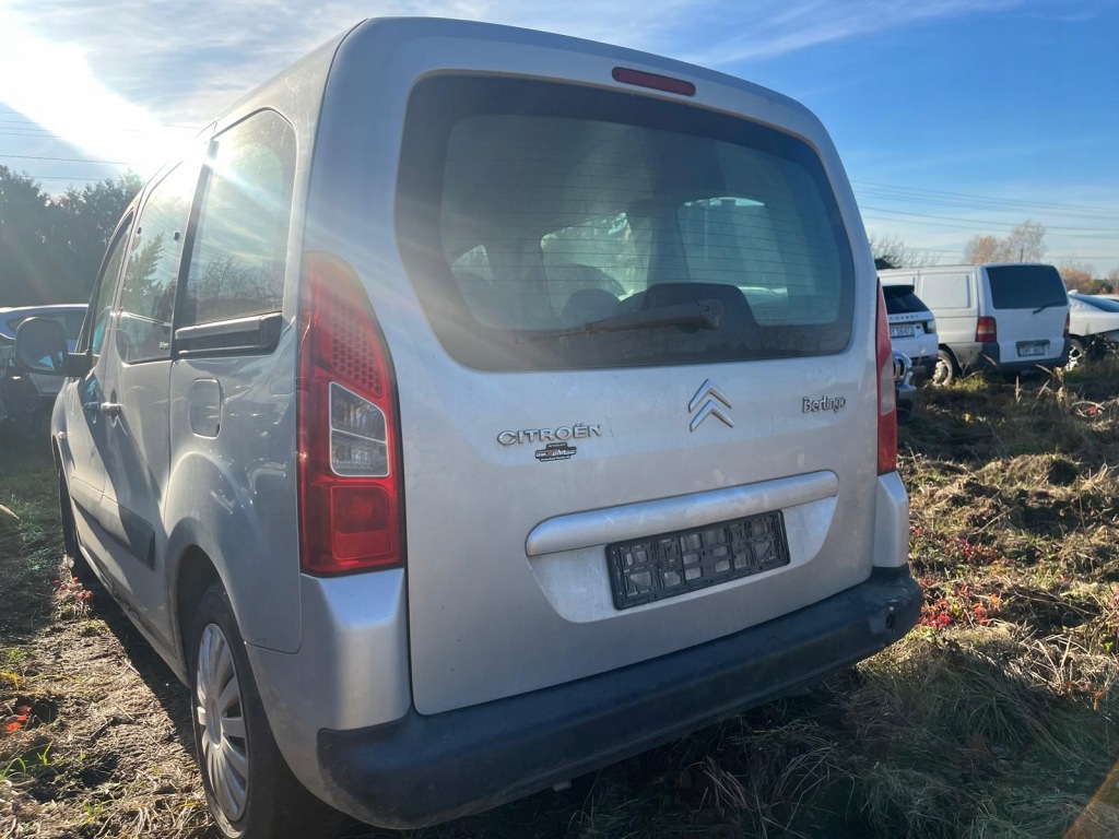фото №2, Кришка багажника задня citroen berlingo ii peugeot parner ezrc