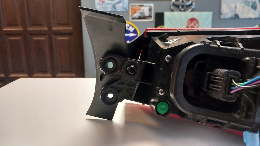 фото №10, Renault clio iv лампа задняя левая + штекер bydgoszcz 265554091r