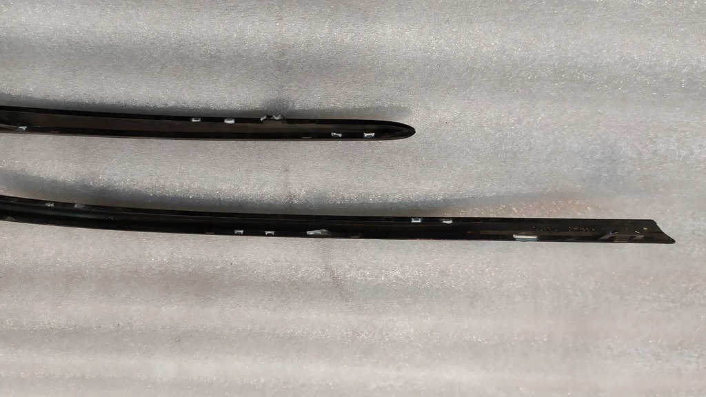 фото №13, Молдинг бампера права mercedes-benz cls w257