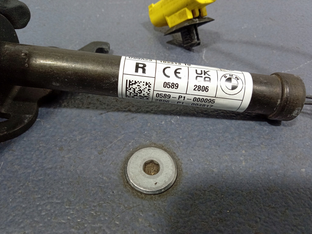 фото №6, Bmw 1 f40 патрон піротехнічний капот правий 7450944