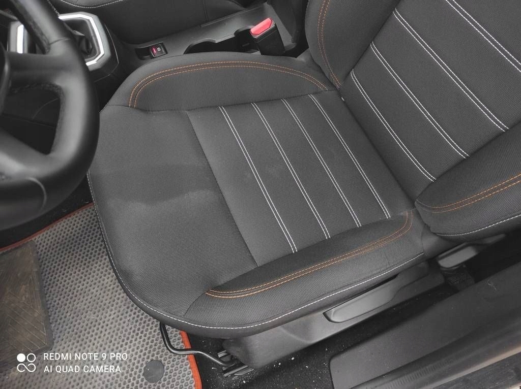 фото №5, Dacia sandero stepway iii сиденье левый правый kpl заднее сиденье подголовник обшивка дверь