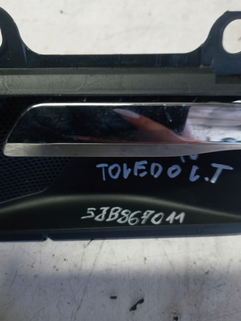 фото №3, Ручка внутренняя левая задняя левый seat toledo iv