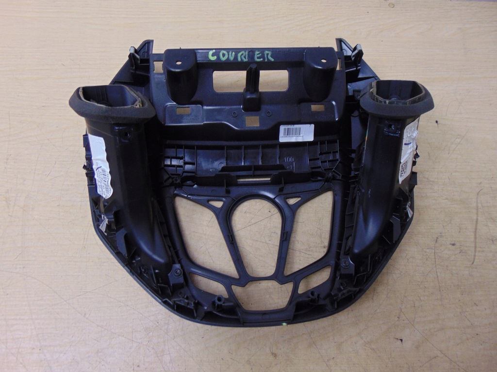 фото №8, Рамка решётки радио консоли ford courier 2014 europ