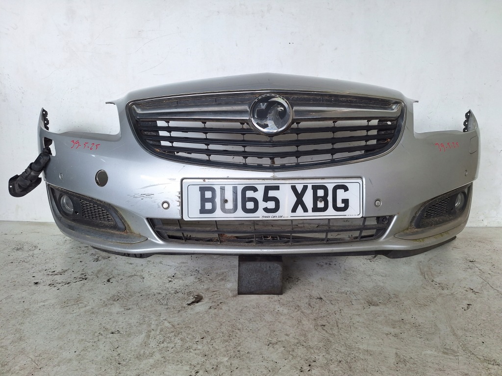 Купить Opel insignia a рестайлинг  13-17 бампер + ксенон + pdc