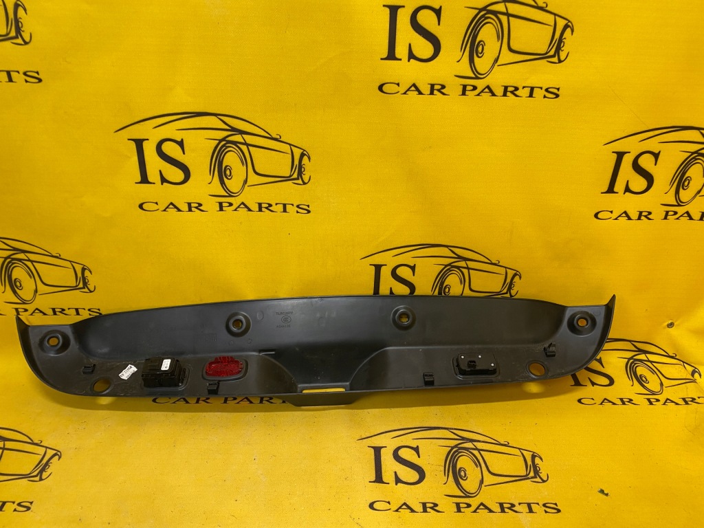 Молдинг защита крышки багажника mercedes w257 Недорого