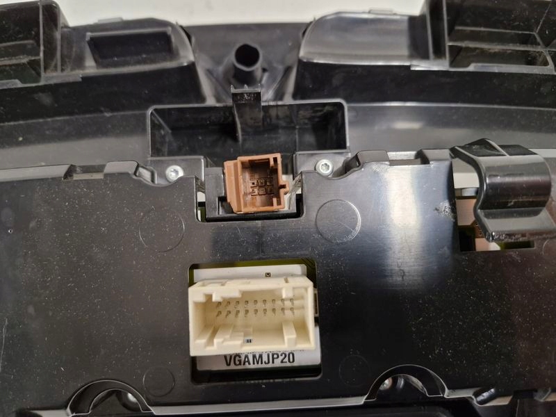 фото №12, Citroen c3 picasso 1.4 b счетчик приборы дисплей экран монитор