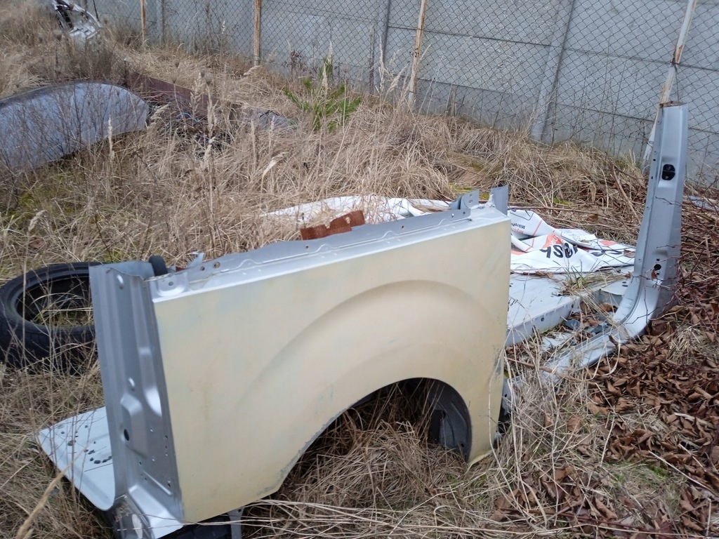 фото №1, Крила правий задній peugeot traveller proace