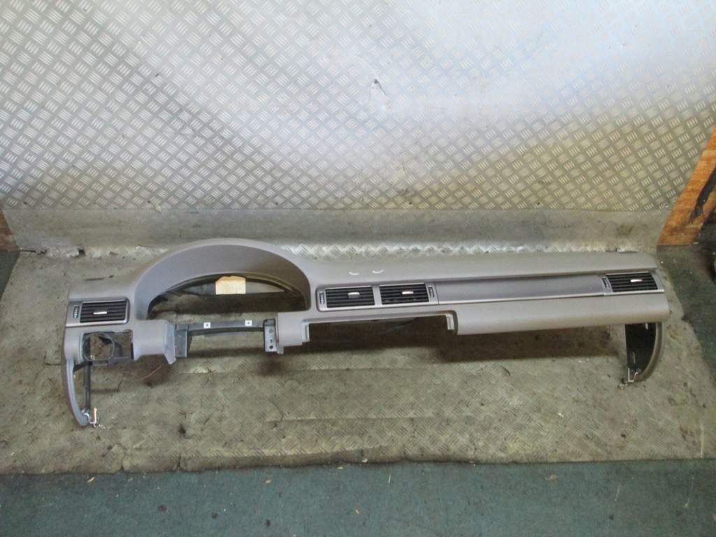 фото №1, Панель приладів приладова панель приладів audi a6 c5 lift