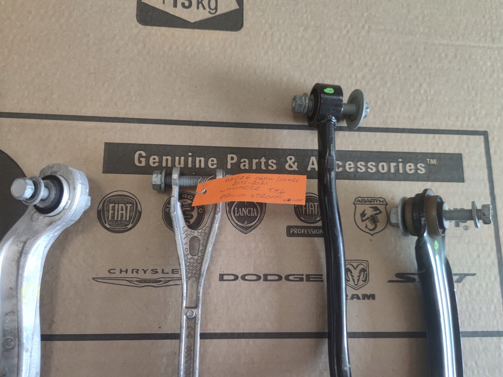 фото №6, Dodge challenger charger srt рычаги задняя правая сторона 2015+