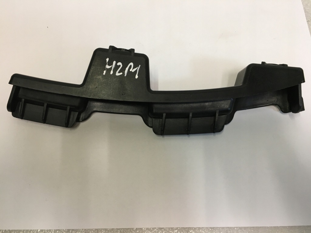 фото №1, Audi a8 d4 напрямна бампера лівий задня 4h0807365a