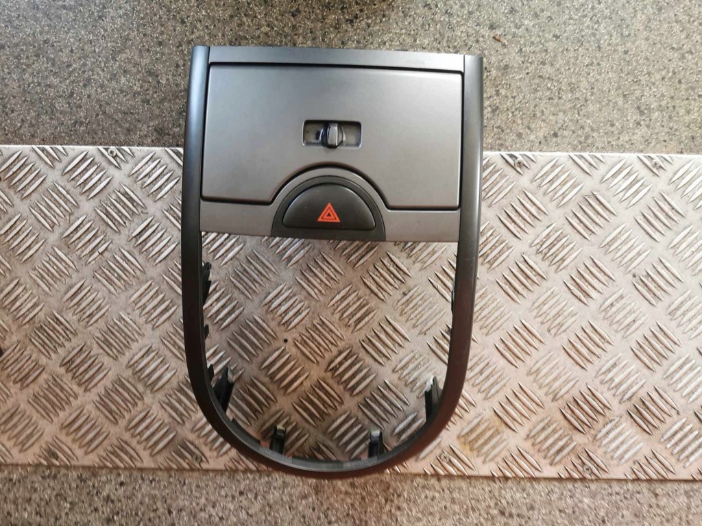 фото №1, Рамка радіо бардачок kia soul 1 i 84740-2k100