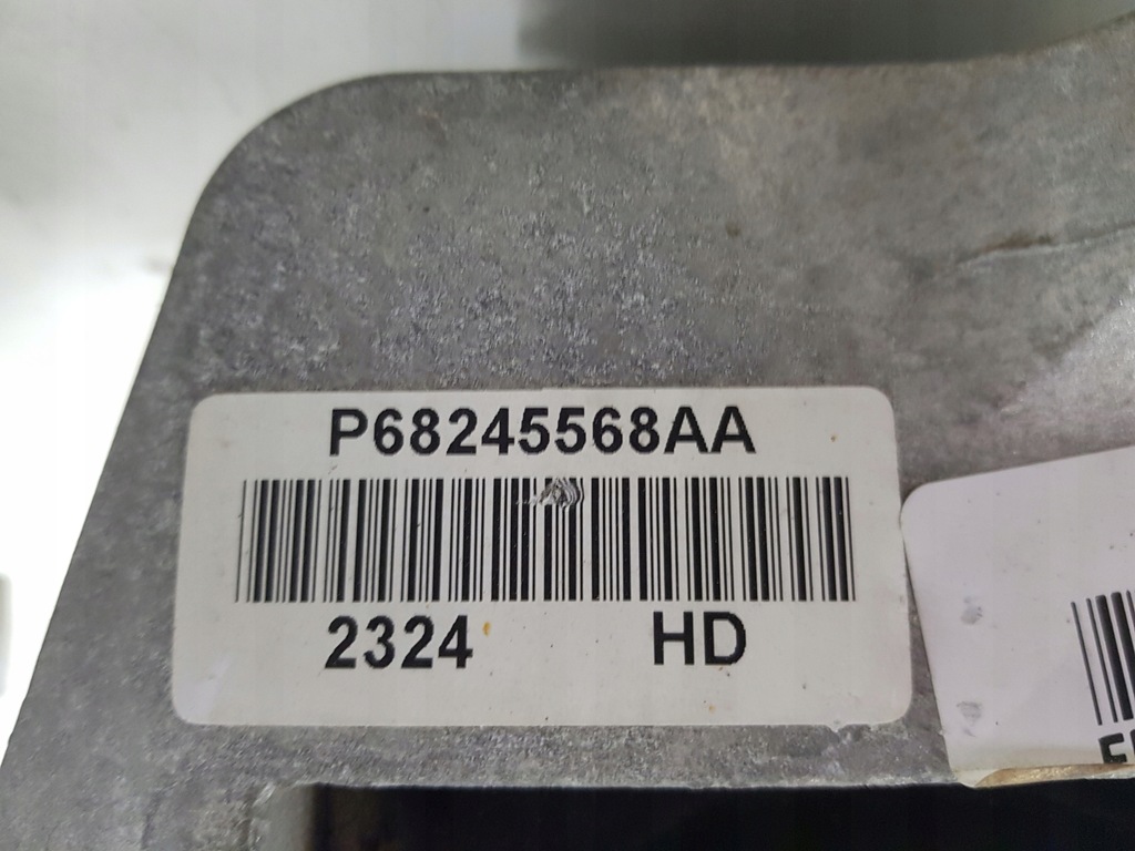 фото №7, Chrysler 200 2015- 2.4 подушка двигуна