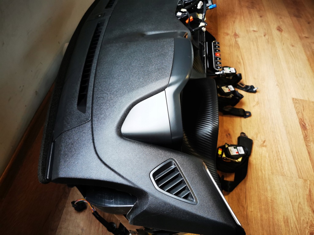 фото №10, Peugeot 208 ii 19- консоль карбон bez кнопка старт/стоп