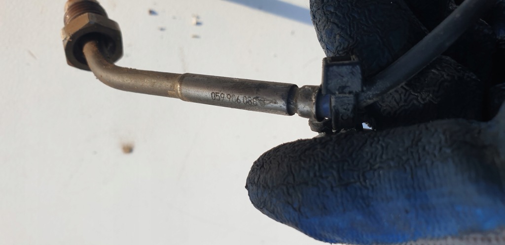 фото №2, Audi оригинальный номер 059 906 088 g датчик, температура выхлопных газов