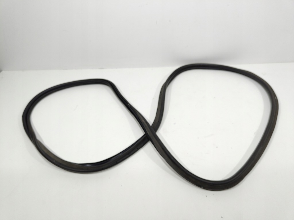 фото №2, Прокладка крышки задний land rover range rover evoque lr128754 nowa!