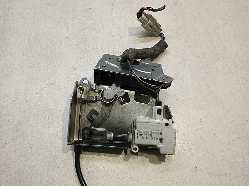 фото №10, Замок крышки mondeo mk3 2.0 tdci n43102ab